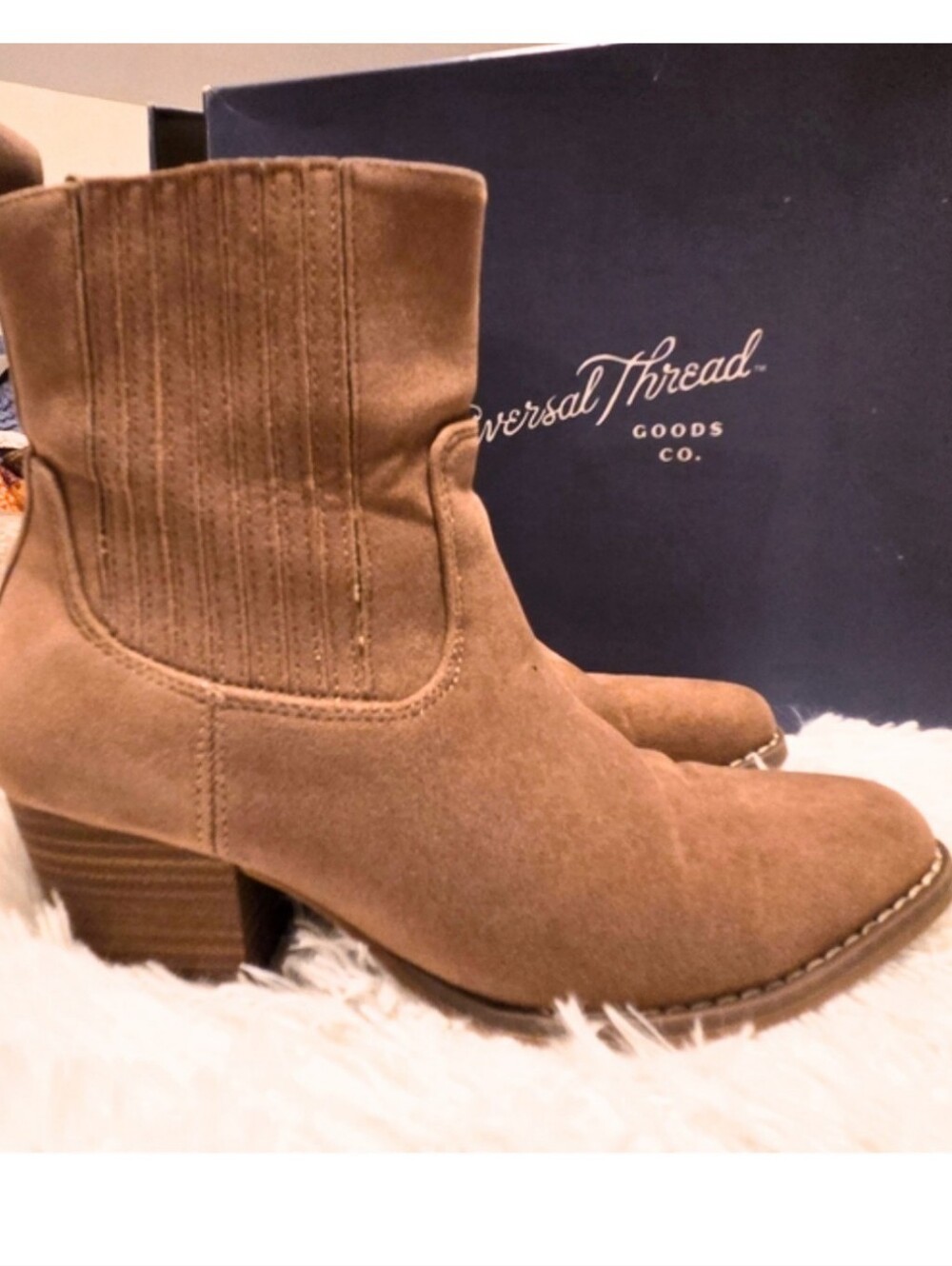Universal Thread Tan Ankle Boots